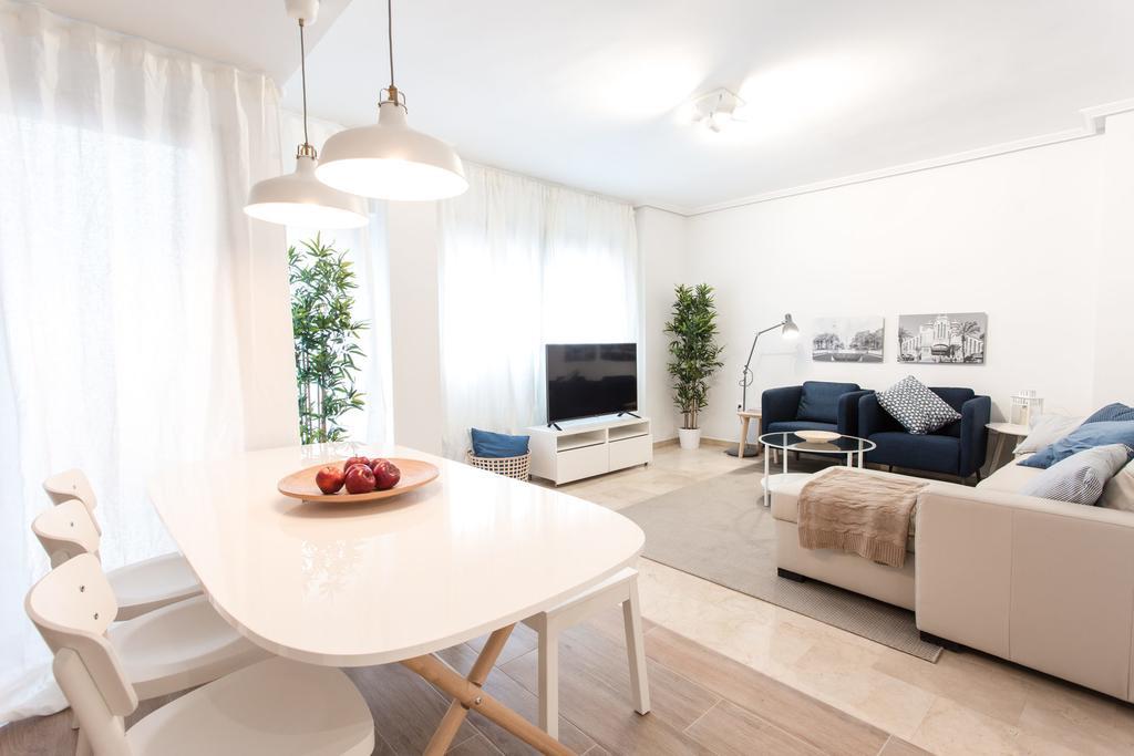 Apartament The Lucky Flats - Pintor Sorolla Alicante Zewnętrze zdjęcie